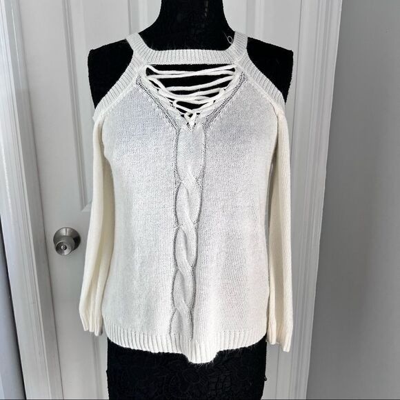 Sz S Entro Ivory Cold Shoulder Knit Sweater - Picture 4 of 11